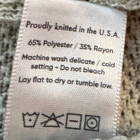 WE ARE AMMA - Nursing Cover - The Cocoon  - One size fits all - Taupe/Tan - Picture 5 of 5